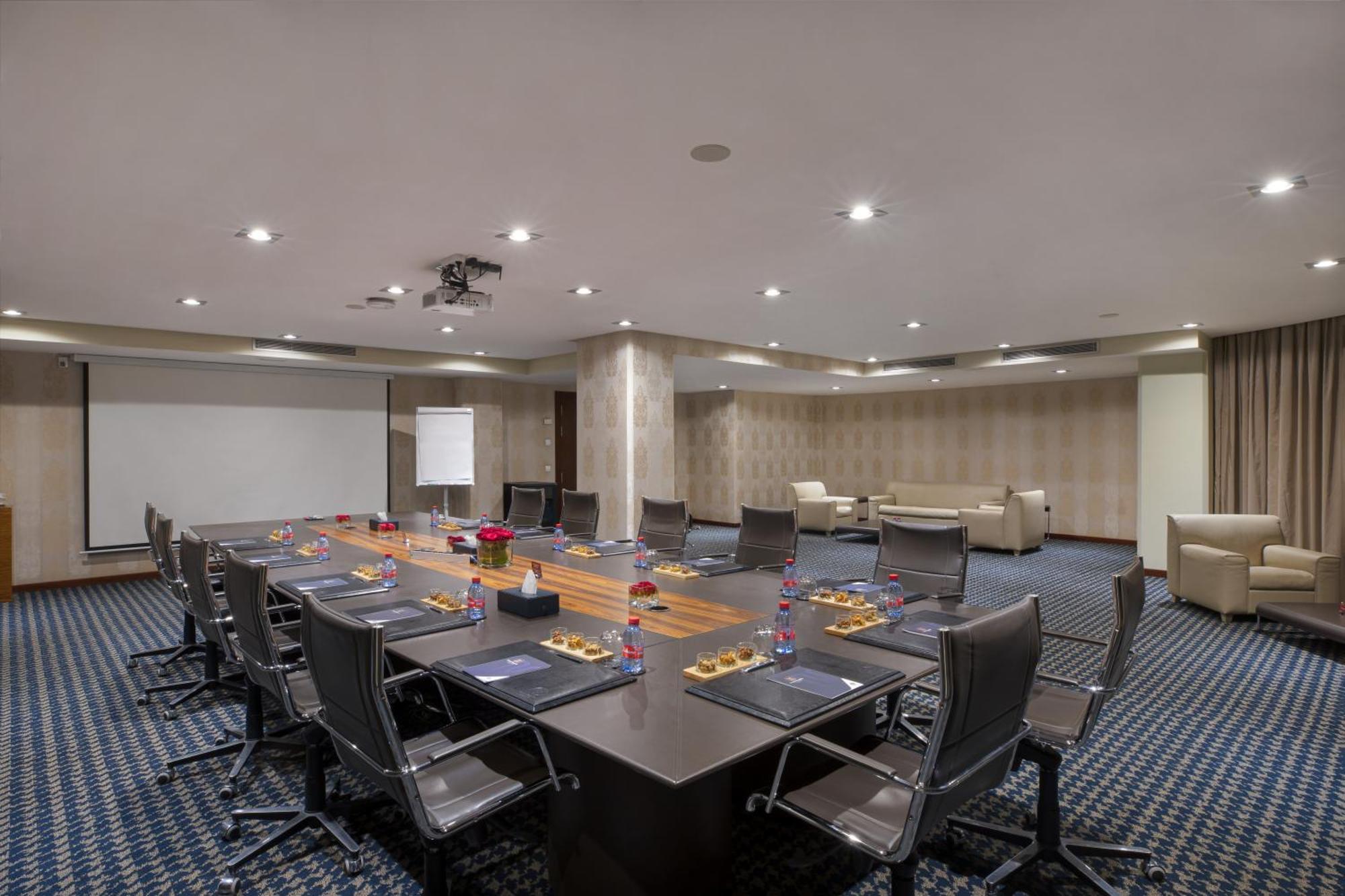 Grand Mogador City Center Casablanca Exterior photo Meeting room